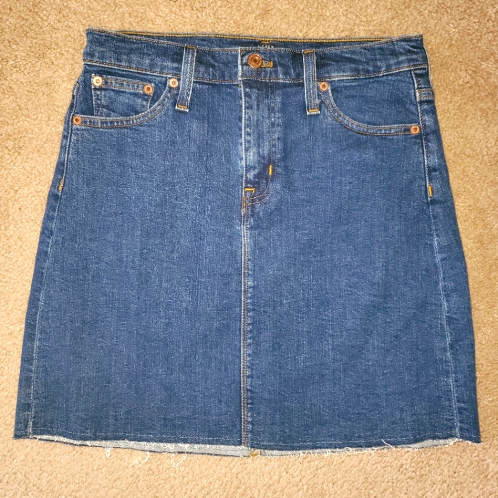J.Crew Mercantile Denim skirt, 00, NWT back pockets, zip up front - Picture 1 of 3
